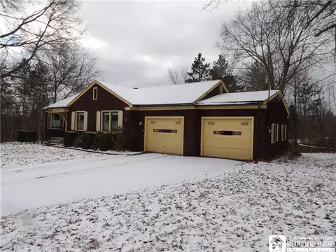3207 W Oak Hill Rd, Ellicott, NY 14701