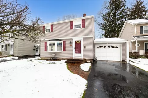 276 Walzford Rd, Irondequoit, NY 14622