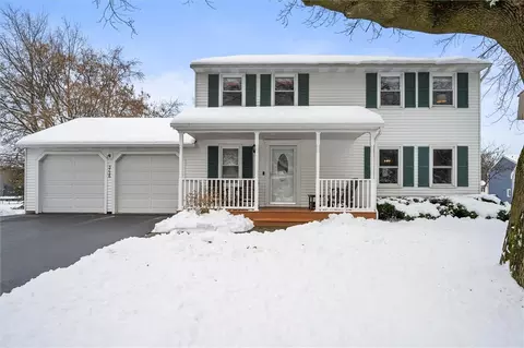 3736 Pendulum Path, Baldwinsville, NY 13027