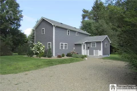 4020 Park Avenue Dr, Ellery, NY 14712