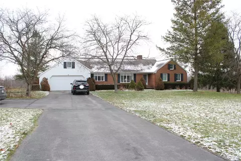 1911 Nauvoo Rd, Mentz, NY 13140