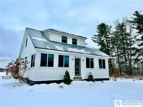 1178 Wellman Rd, Busti, NY 14710