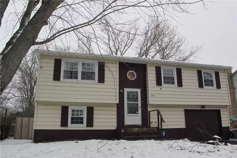 838 Trolley Blvd, Gates, NY 14606