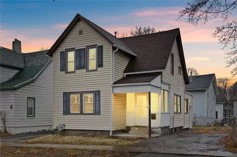 34 Locust St, Rochester, NY 14613