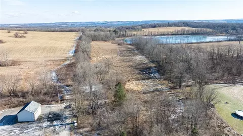 4243 State Route 21, Canandaigua, NY 14424