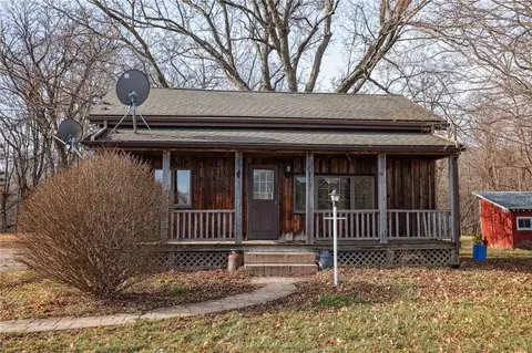 1402 Silver Lake Rd, Covington, NY 14525