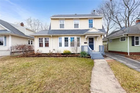 214 Bakerdale Rd, Greece, NY 14616