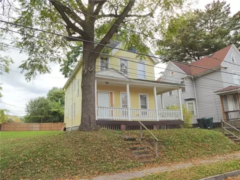 47 Violetta St, Rochester, NY 14608