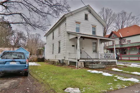 19 Elm St, Deposit, NY 13754