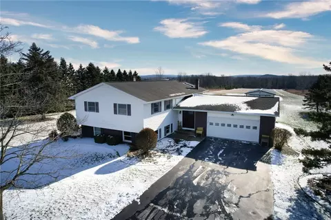6670 Jenks Rd, Lima, NY 14485