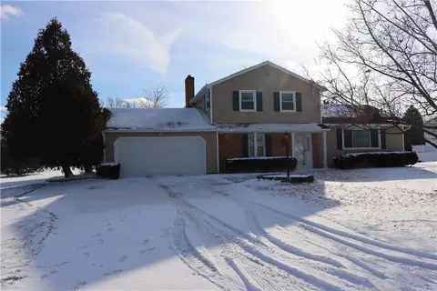 61 Cinnamon Cir, Perinton, NY 14450
