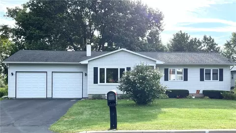 19 East Ave, Livonia, NY 14487