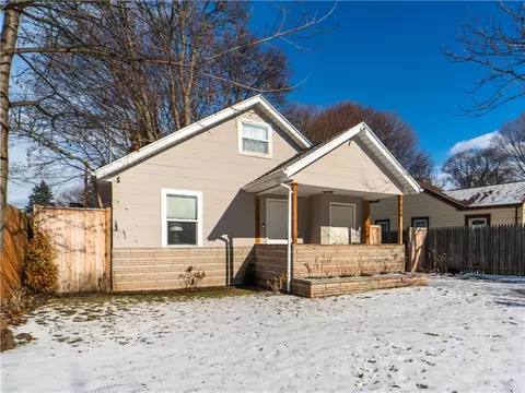 116 Worcester Rd, Greece, NY 14616