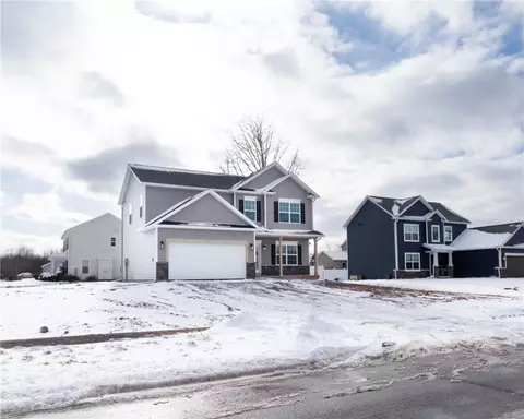 2 Roman Cir, Brockport, NY 14420