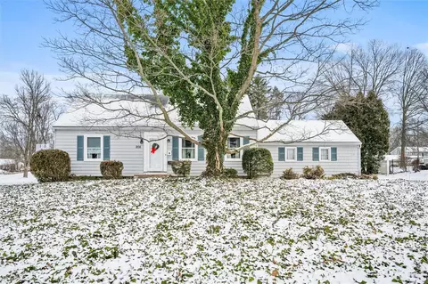 208 Judson St, Webster, NY 14580