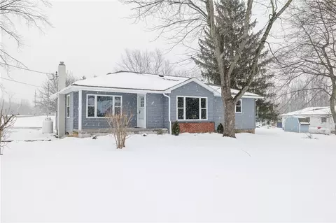 2520 W Walworth Rd, Macedon, NY 14502