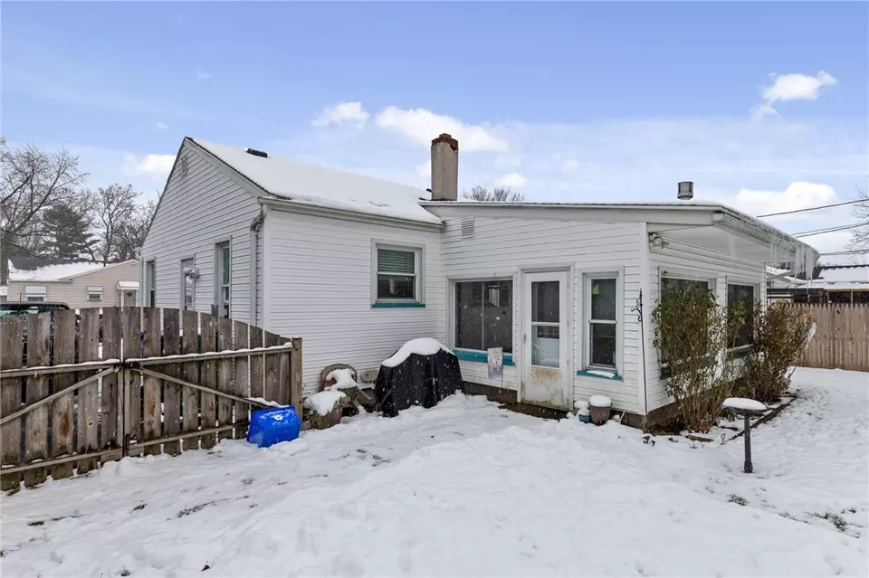 87 Claybrook St, Rochester, NY 14609 25 Photos Movoto