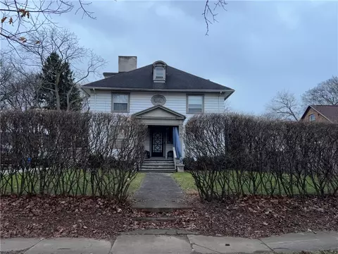 109 Strong St, Rochester, NY 14621