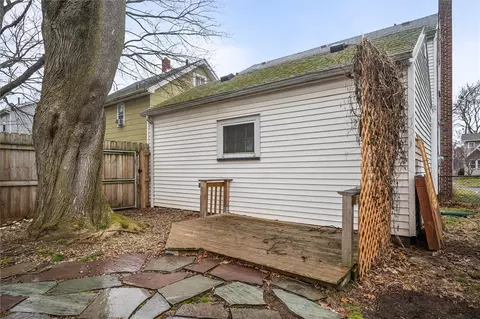 Exterior - 385 Barry Rd, Irondequoit, NY 14617 photo 9 of 10