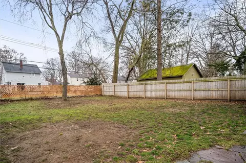 Exterior - 385 Barry Rd, Irondequoit, NY 14617 photo 10 of 10