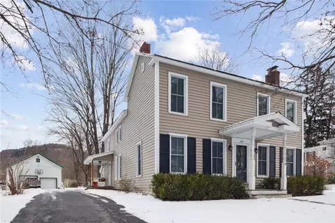 202 Main St, Middleburgh, NY 12122