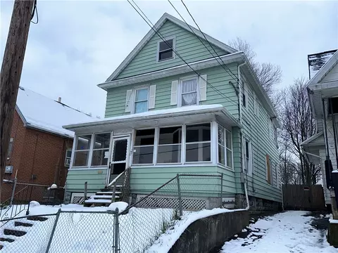 17 Borchard St, Rochester, NY 14621