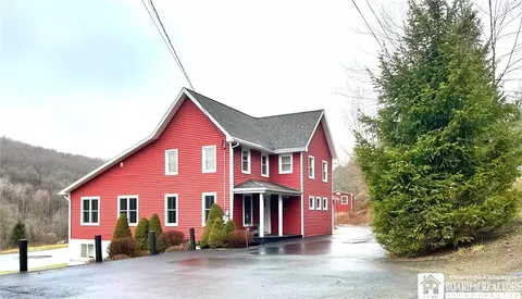 6891 Poverty Hill Rd, Ellicottville, NY 14731