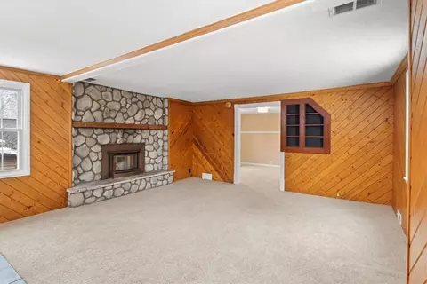 Living - 301 Lynn Dr, Irondequoit, NY 14622 photo 3 of 3
