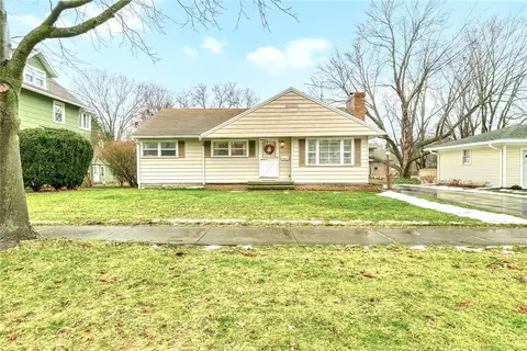 34 Fuller Ave, Webster, NY 14580