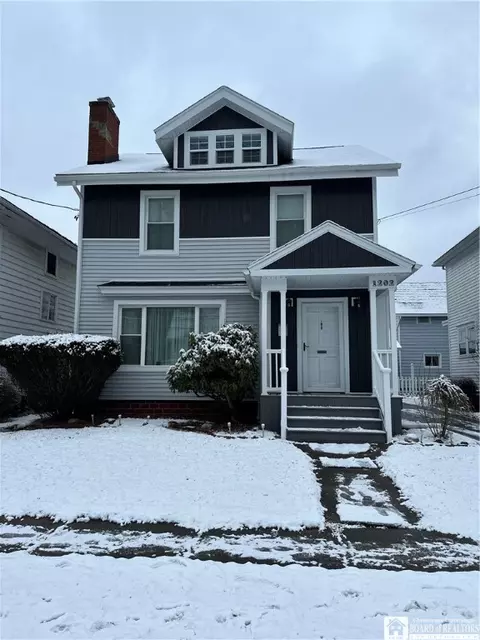 1202 W Henley St, Olean, NY 14760
