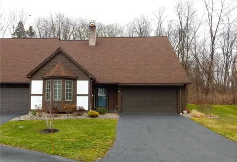 45 Cambridge Ct, Perinton, NY 14450