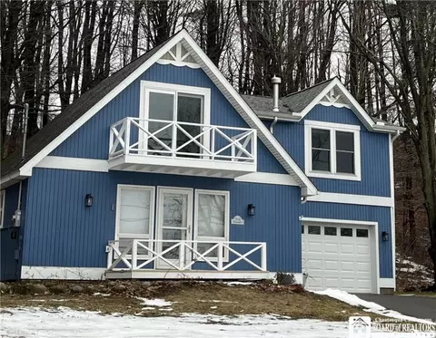 2658 Sunnyside Rd, Mina, NY 14736