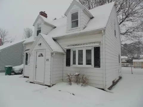 83 Cliffordale Park, Irondequoit, NY 14609