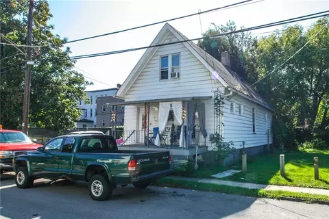 21 Clarkson St, Rochester, NY 14613