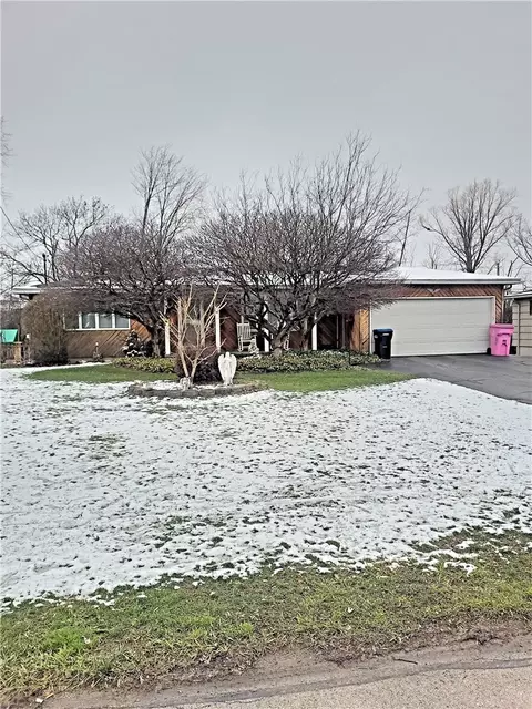 3664 Lyell Rd, Gates, NY 14606
