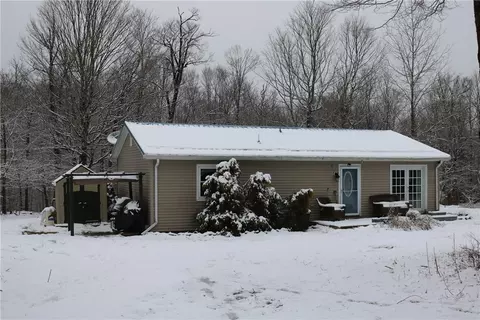 456 Covered Bridge Rd, Hancock, NY 13783