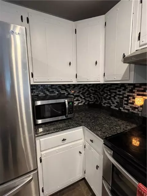 Kitchen - 272 Frerer Rd, Bainbridge, NY 13733 photo 3 of 5