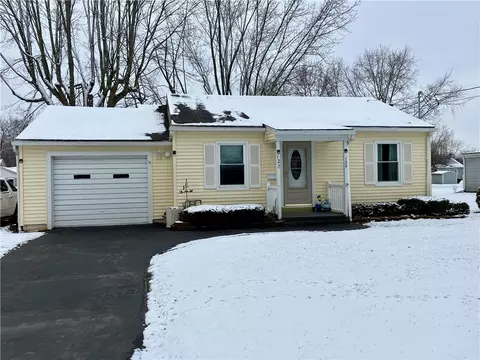 120 Landon Ave, Arcadia, NY 14513