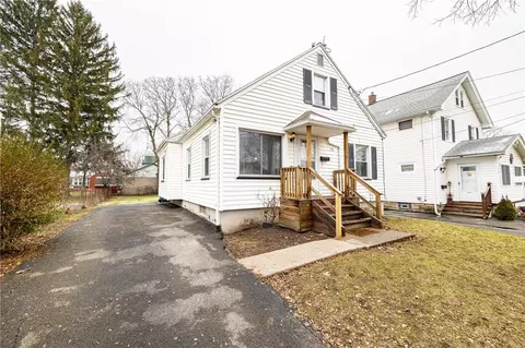 171 Moulson St, Rochester, NY 14621