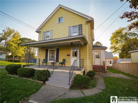284 Prospect St, Jamestown, NY 14701