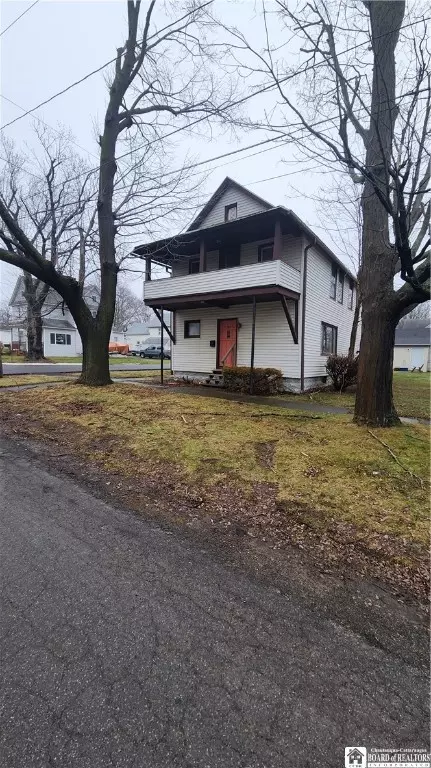 25 E Benton St, Dunkirk, NY 14048