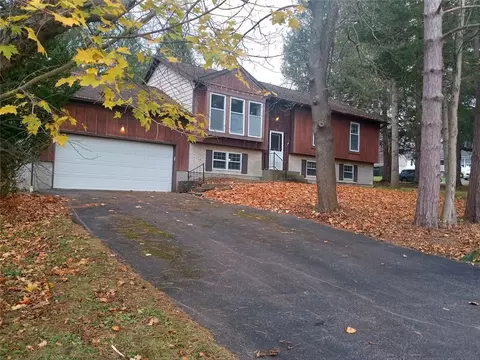 25 Sharon St, Sidney, NY 13838