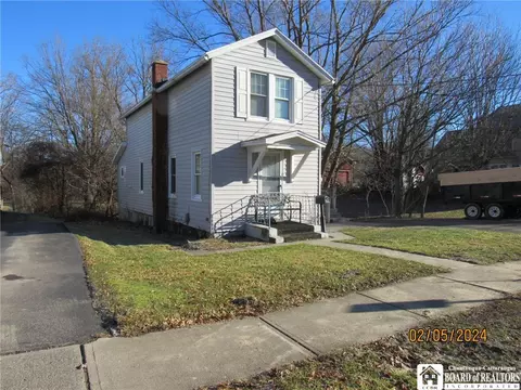 166 Liberty St, Pomfret, NY 14063