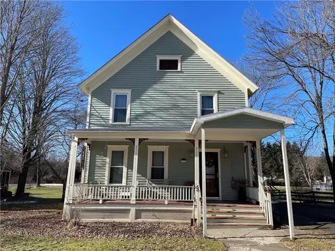 15 Wells Ave, Hartwick, NY 13348