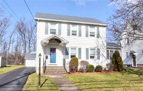 93 E Bayard St, Seneca Falls, NY 13148