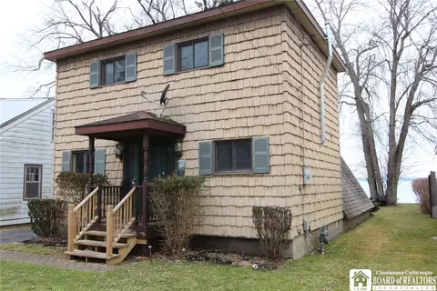 115 Longview Ave, Ellicott, NY 14701