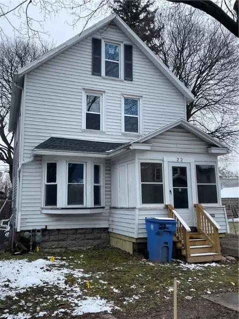 22 Fairbanks St, Rochester, NY 14621