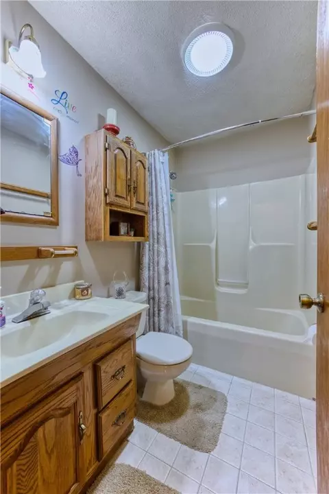 Bath - 4255 Decamp Rd, Dundee, NY 14837 photo 3 of 3