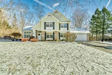 7310 Silver Hl, Victor, NY 14564
