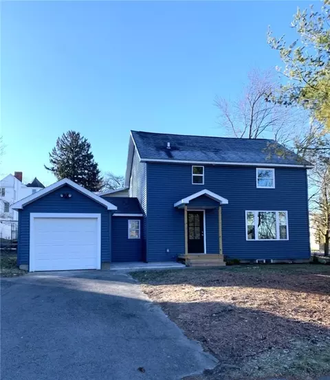 2 Standart Ave, Auburn, NY 13021